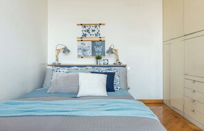 Appartement | 1 chambre, fer et planche à repasser