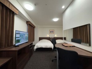 Desk, free WiFi - Hotel Alpha-One Niihama (Niihama)