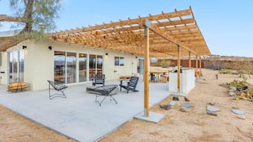 Ferienhaus, 2 Schlafzimmer | Speisen im Freien