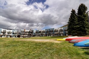 Condo, 1 Bedroom | Property grounds - Yacht Club 27 1 Bedroom Condo (Dillon)