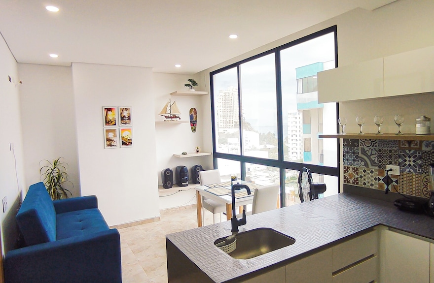 Apartamento Vista Al Mar, Piscina, Jacuzzi Lovely - Santa Marta, Colombia