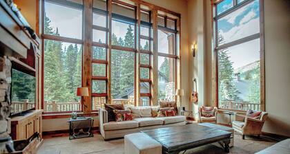 Last Chair Townhome by Cottonwood Lodging