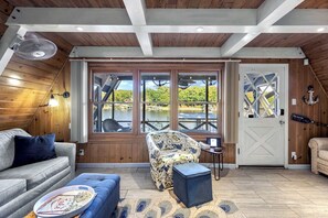 Téléviseur, bureau