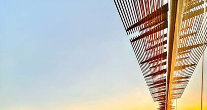 Stylish Upscale Condo, Amazing Terrace with Pool, Great City Views, Near All