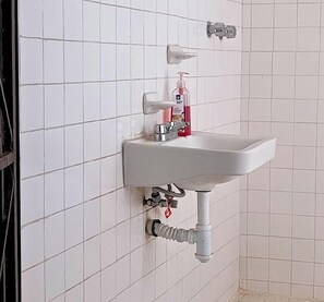 Towels, soap, toilet paper - Private rooms with breakfast included. Relax, enjoy and more in the same place. (Oaxaca de Juárez)