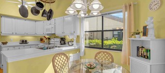 Bonita Bay Elegant Villa -Beach Access Included!