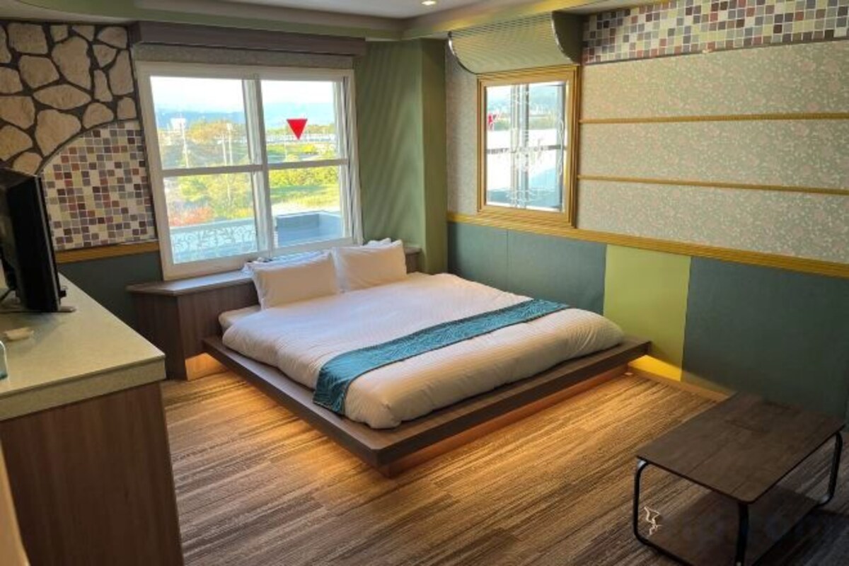 In-room safe, blackout drapes, soundproofing, iron/ironing board