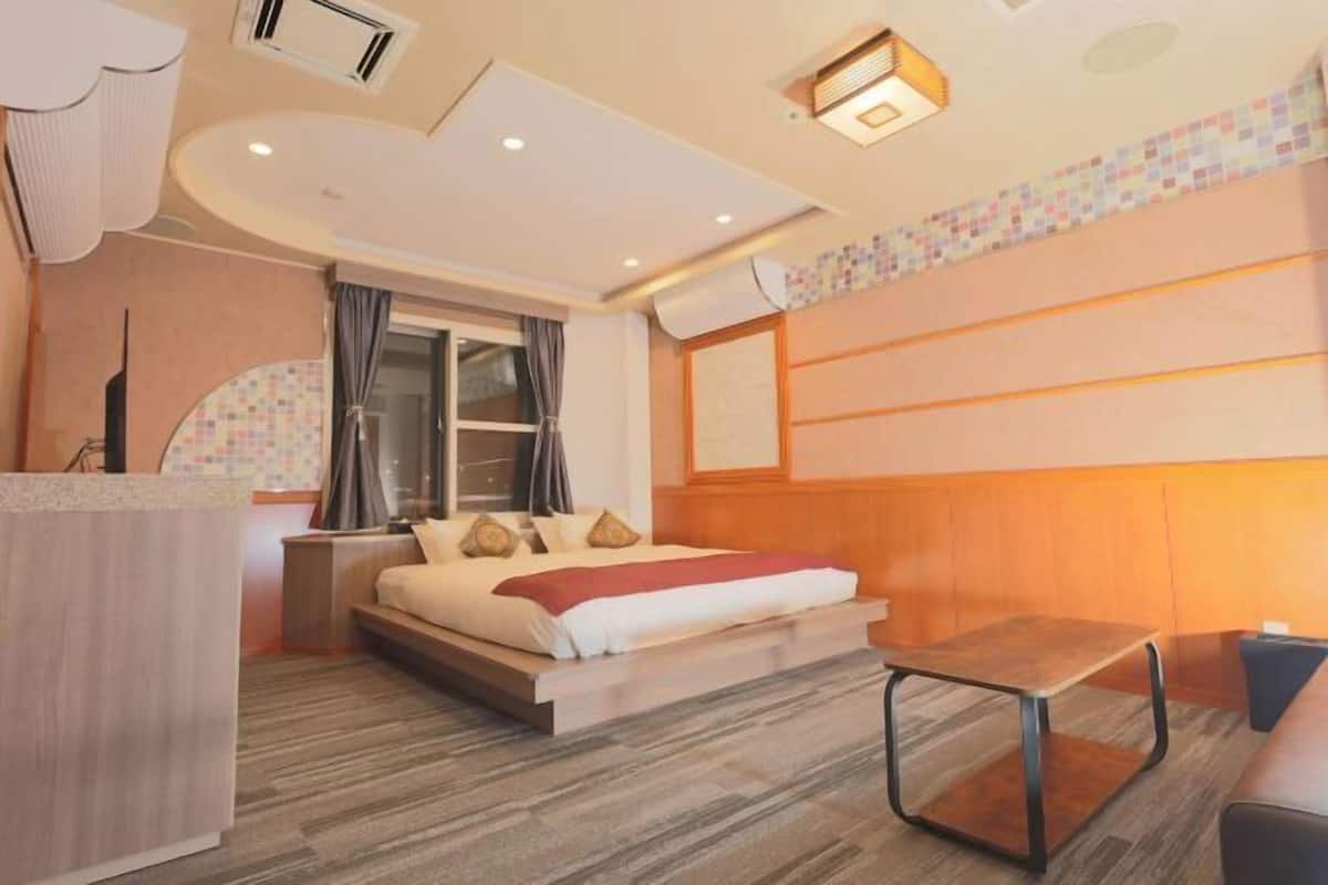 In-room safe, blackout drapes, soundproofing, iron/ironing board