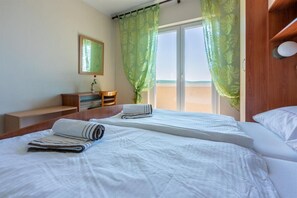 2 bedrooms, iron/ironing board, WiFi, bed sheets - Boni in Supetarska Draga - Kvarner Region / Boni in Supetarska Draga - Appartement für 4 Personen AP2 (Supetarska Draga)