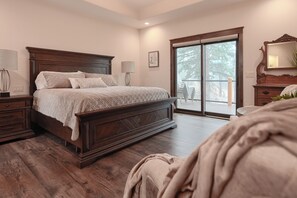 5 bedrooms, free WiFi, bed sheets