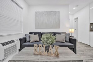 Interior - Renovated Apt -unit #3 / Close to Beach w/ Parking (Hollywood)