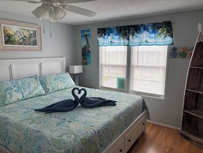 3 chambres, fer et planche à repasser, lit parapluie, Wi-Fi gratuit