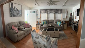 智能電視、壁爐