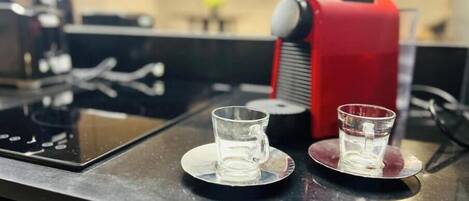 Kaffe og/eller kaffemaskin