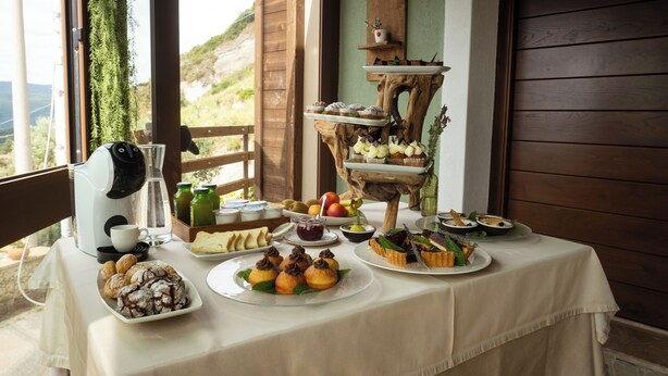Free daily local cuisine breakfast