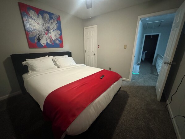 3 bedrooms, iron/ironing board, free WiFi, bed sheets