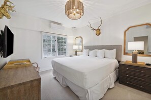 2 bedrooms, iron/ironing board, travel crib, WiFi
