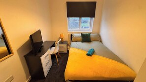 House | 6 bedrooms, iron/ironing board, free WiFi, bed sheets - Spacious Sheffield Lodge (Sheffield)
