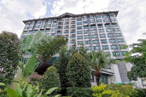 Unclassified image, 2 of 92, button - Sabah Oriental Hotel Kota Kinabalu (Kota Kinabalu)