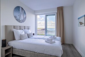 2 عدّة غرف نوم وخدمة الإنترنت