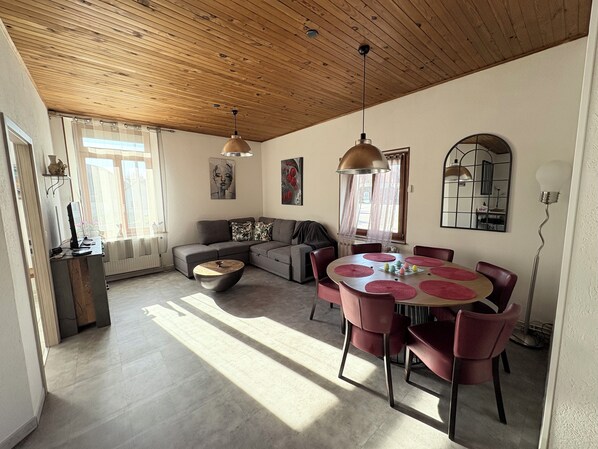 Interior - L'escapade du cheval blanc, 3 borders, secure parking (Kembs)
