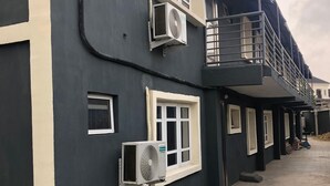 住宿正面
