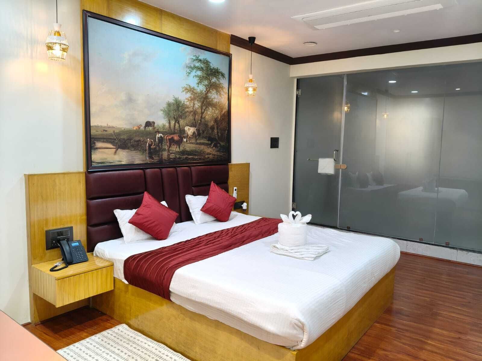 行政客房, 陽台 | 埃及棉床單、高級寢具、羽絨被、記憶床墊