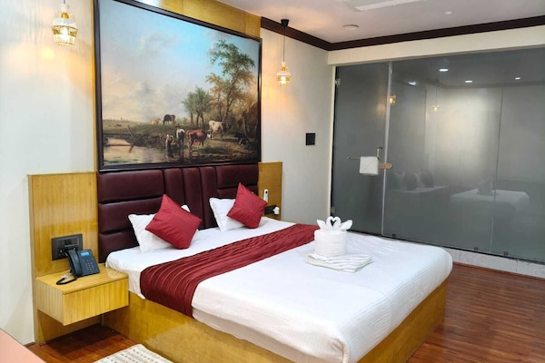 Habitación ejecutiva, balcón | Sábanas de algodón egipcio y ropa de cama de alta calidad