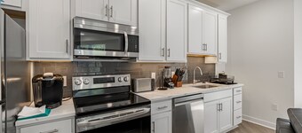 Tourist Home of Richmond 1 Bedroom Apartment - Church Hill North TH01