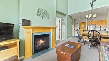 TV connectée, cheminée