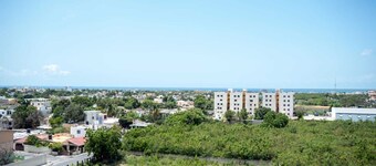 Beautiful ocean and city view apartment