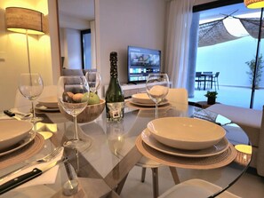Dining - Samuel Luxury 2 bedroom Residence (Torremolinos)