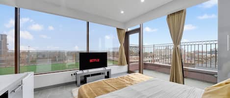 Apartment | 1 bedroom, free WiFi, bed sheets