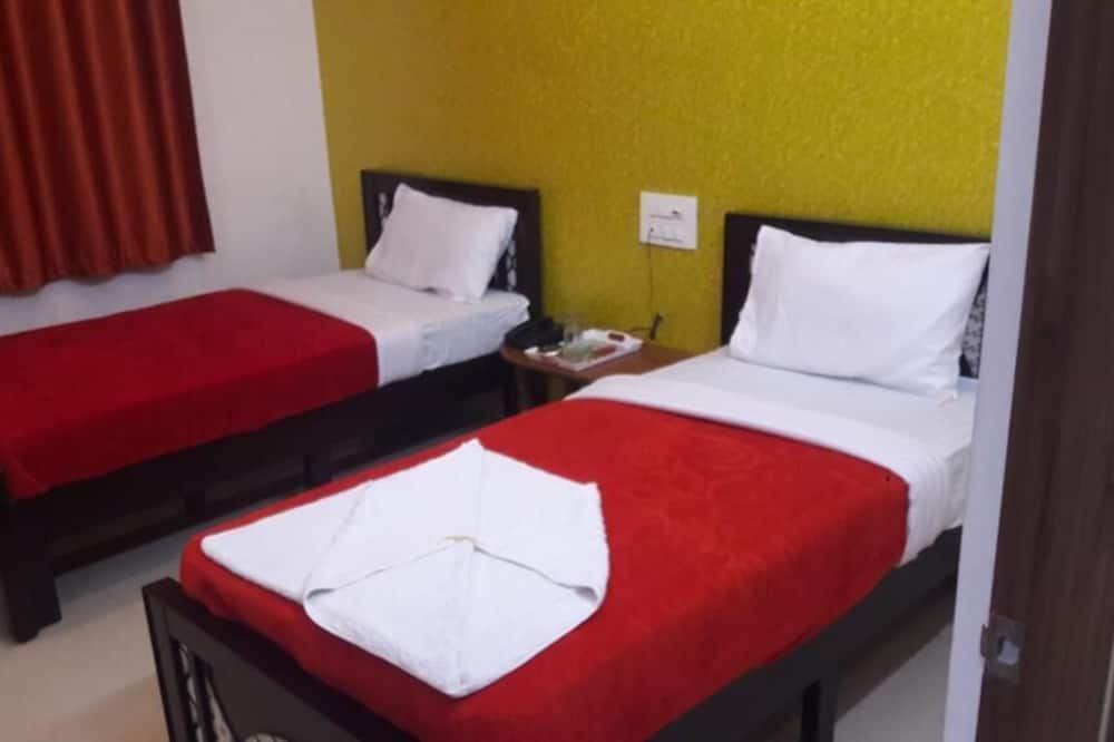 Maruthi Residency