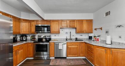 Sleeps 12 , Safe area , Close to top attractions