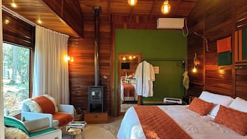 傳統小屋 | 客廳 | 智能電視、壁爐