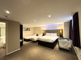 Premier Quadruple Room