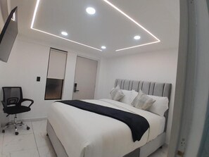 Free WiFi, bed sheets - Hotel West Inn (Bogotá)