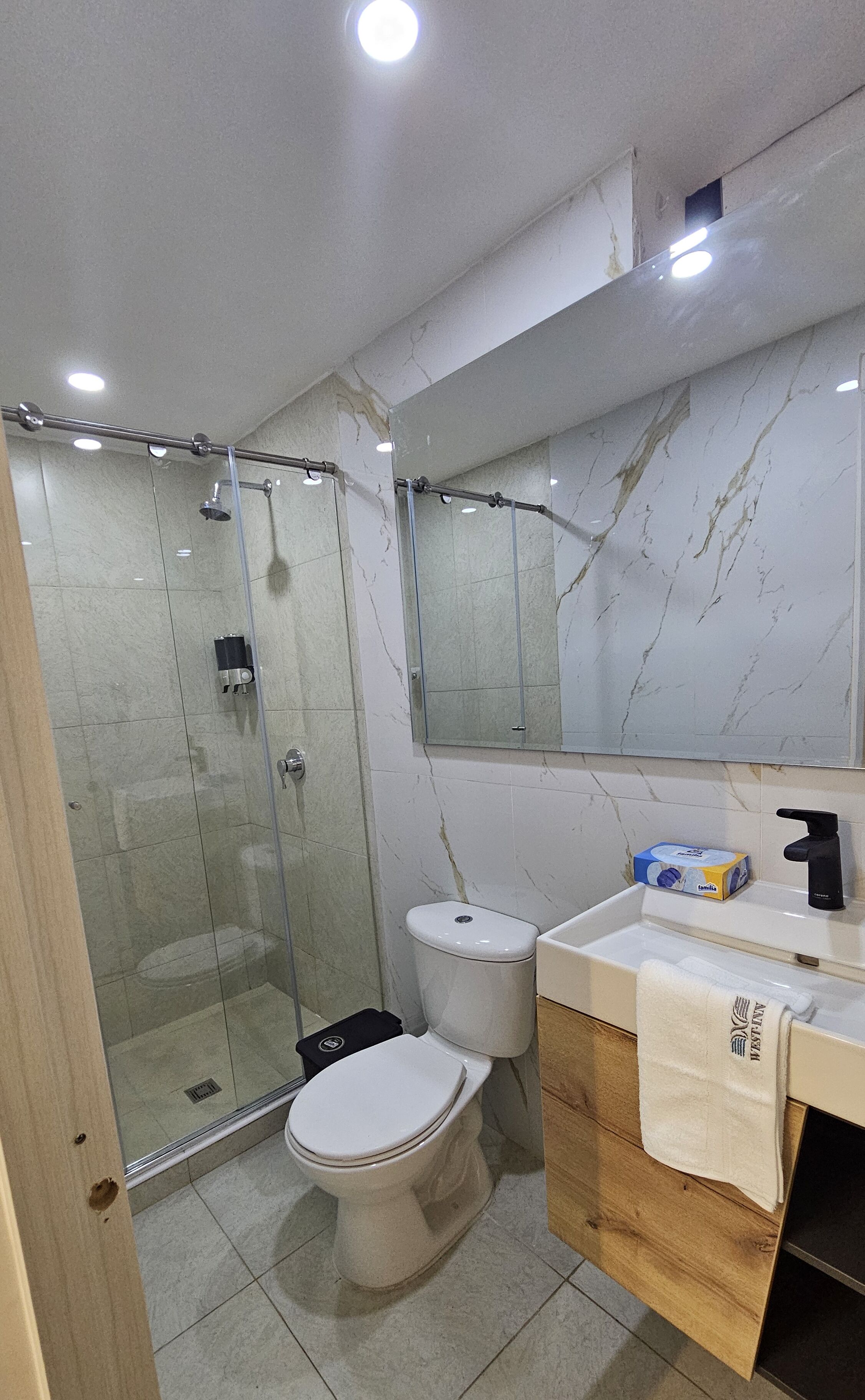 Foto - Hotel West Inn