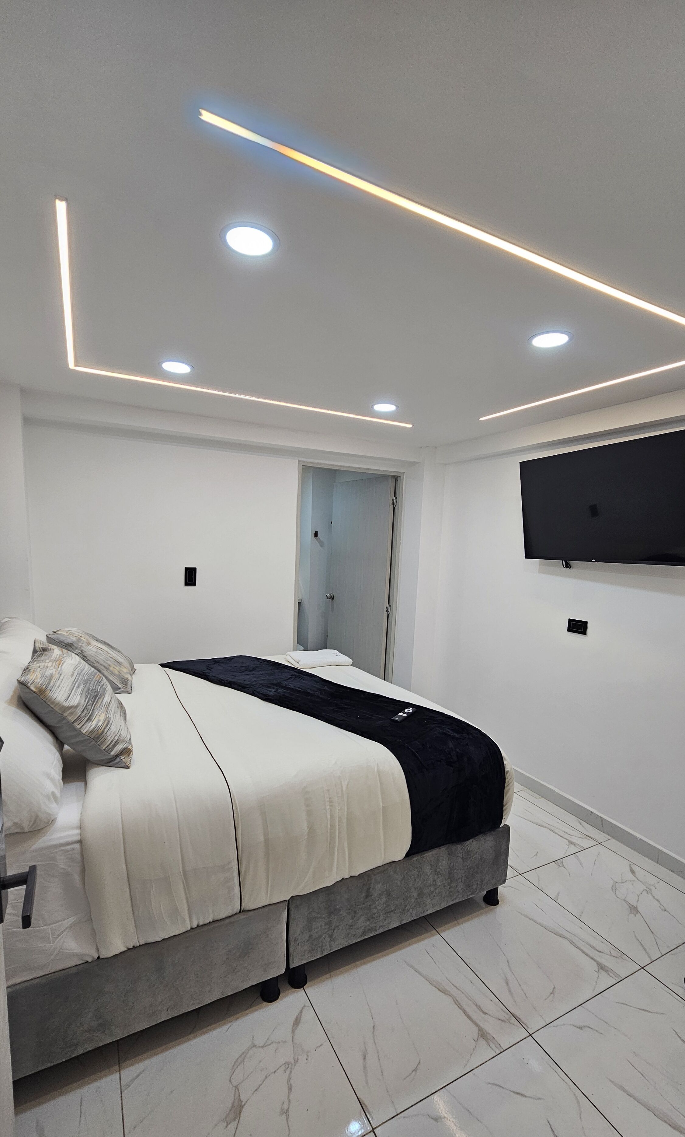 Foto - Hotel West Inn