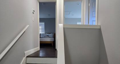 Bluebonnet Cottage Duplex in Downtown Denison--Perfect Blend of Charm & Comfort