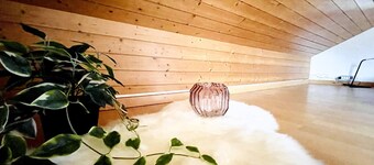 Einzigartige Schöne Altbau- Wohnung Im Zentrum