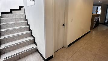 Zona de menjador de l'habitació