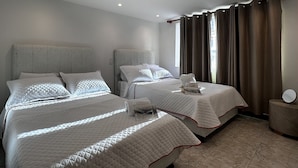 Habitación cuádruple estándar, vista a la ciudad