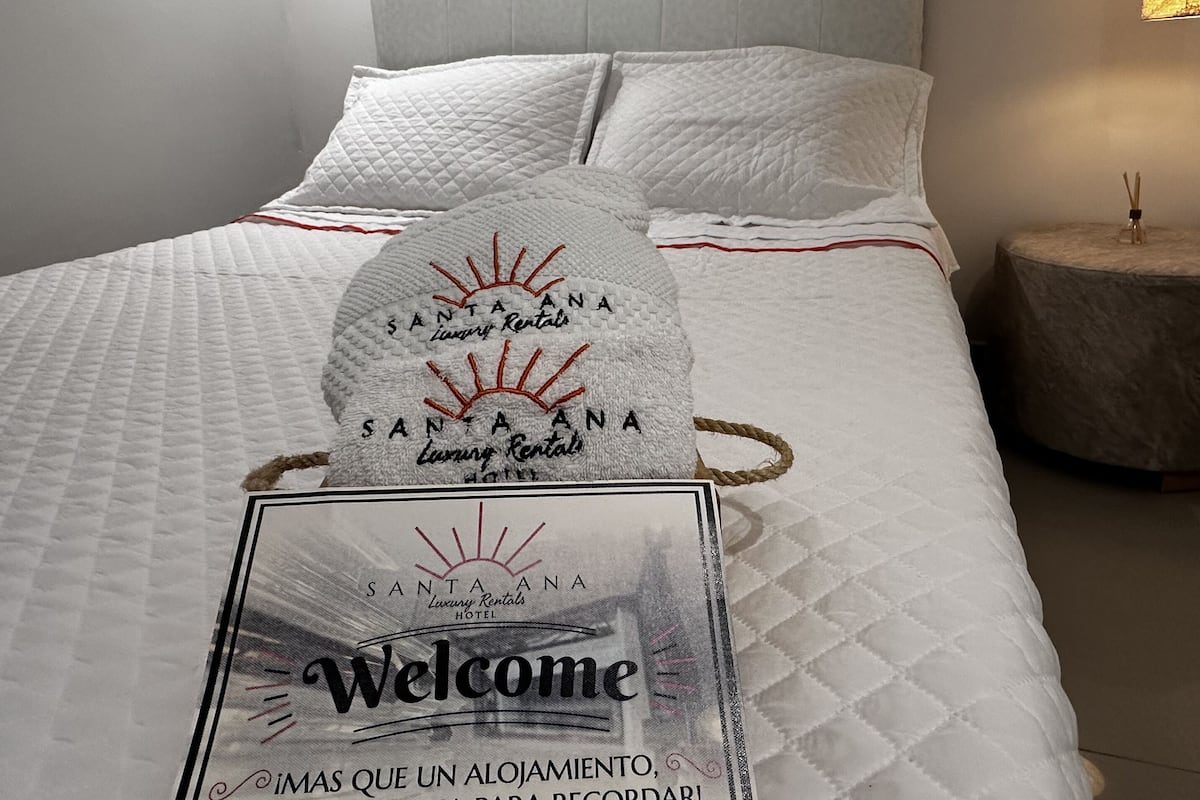 Standard Double Room | 1 bedroom, soundproofing, iron/ironing board, free WiFi