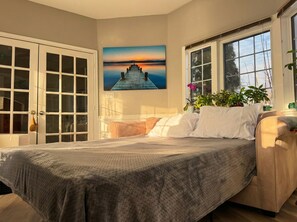 4 Schlafzimmer, Schreibtisch, Bügeleisen/Bügelbrett, kostenloses WLAN