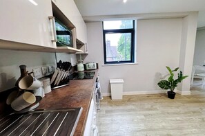 電熱水壺、烤麵包機