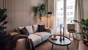 Unclassified image, 4 of 22, button - Tshuapa - 1 Bedroom in Tiergarten (Berlin)