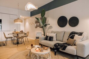 Apartment - Sama - 2 Bedrooms and Parking in Arroios (Lisbon)