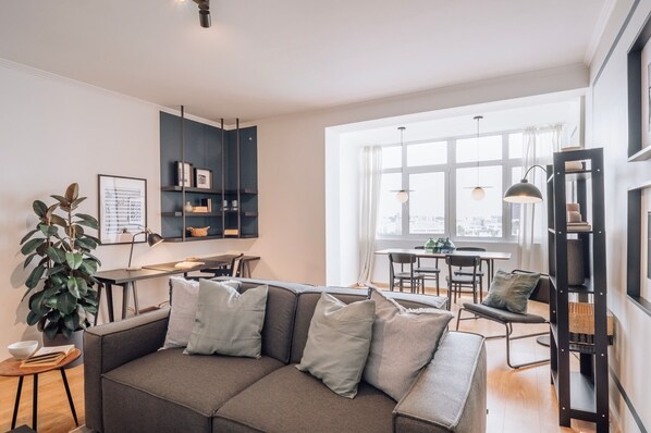 2 bedrooms - Herbert - 2 Bedrooms and Balcony in Areeiro (Lisbon)